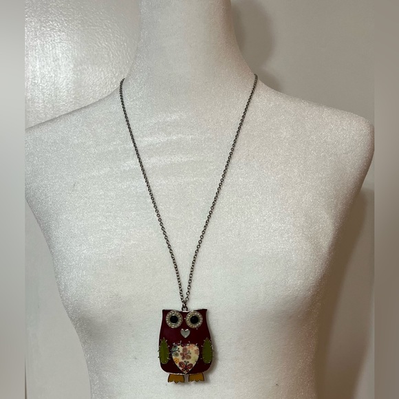 Fashion Necklace Large Owl Pendant Enamel Faux Pearls Silver Tone Chain - Picture 2 of 8